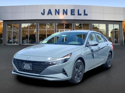 Used 2022 Hyundai Elantra SEL