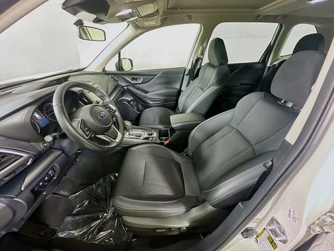 Used 2023 Subaru Forester Premium AWD/4WD image 15