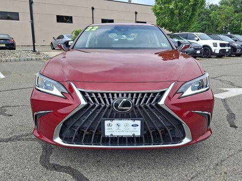 Certified 2022 Lexus ES 350 w/ Premium Package FWD image 2