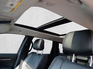 Used 2019 Jeep Grand Cherokee Summit w/ Skid Plate Group AWD/4WD video 4