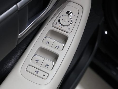 Used 2025 Hyundai Sonata SEL FWD image 17