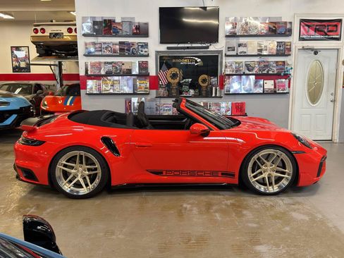 Used 2022 Porsche 911 Turbo S AWD/4WD image 4