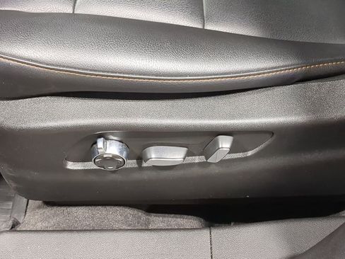 Used 2023 Cadillac XT4 Sport w/ LPO, Onyx Lite Package image 30