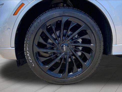 Used 2022 Lincoln Aviator Reserve w/ Equipment Group 201A AWD/4WD image 33