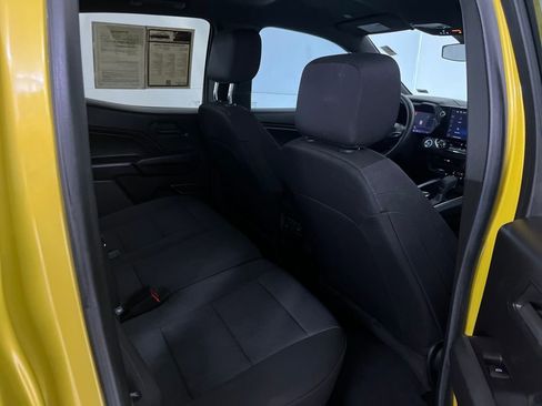 Used 2023 Chevrolet Colorado Trail Boss w/ Technology Package AWD/4WD image 22