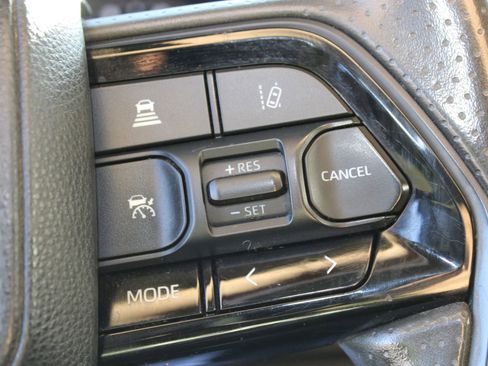 Used 2022 Toyota Tundra SR w/ SR Tow Package image 29