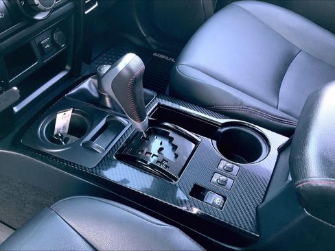 Used 2020 Toyota 4Runner TRD Off-Road Premium w/ Moonroof Package image 17