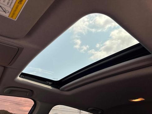 Used 2021 Honda CR-V EX-L image 18