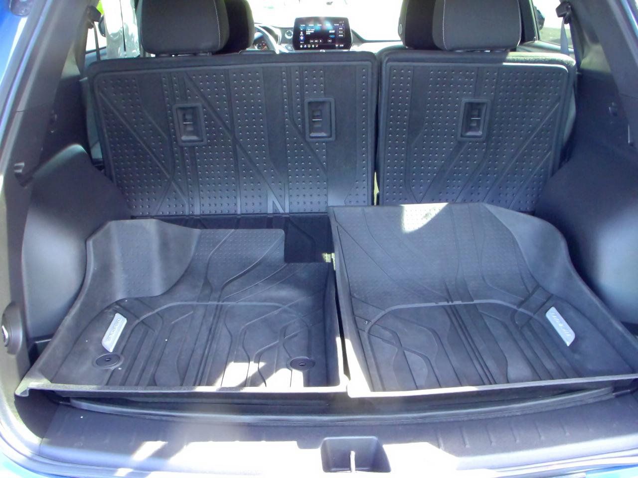 Used 2025 Chevrolet Blazer LT w/ Convenience Package FWD image 5