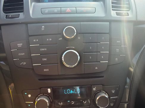 Used 2011 Buick Regal CXL FWD image 16