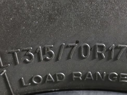 Used 2025 Ford F150 Raptor AWD/4WD image 45
