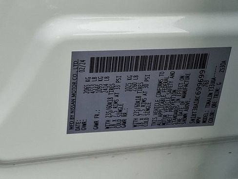 Used 2024 Nissan Rogue SV FWD image 26