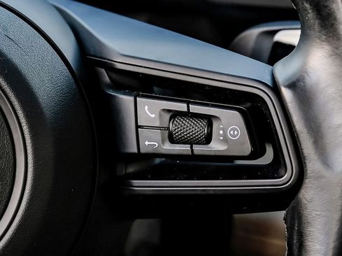 Used 2022 Porsche Taycan image 14