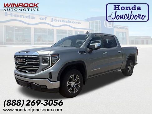 Used 2025 GMC Sierra 1500 SLT AWD/4WD image 1