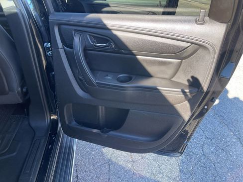 Used 2014 Chevrolet Traverse LT w/ All-Star Edition AWD/4WD image 24