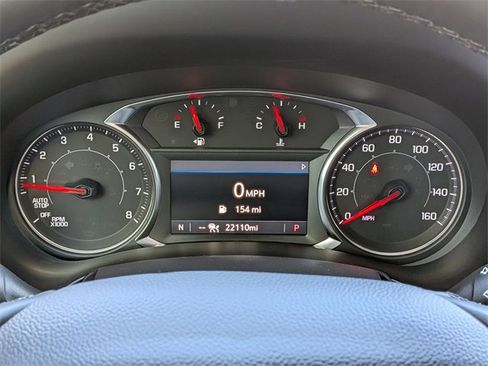 Used 2024 GMC Terrain SLT image 37