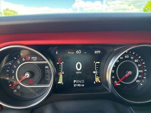 Used 2021 Jeep Gladiator Rubicon AWD/4WD image 19