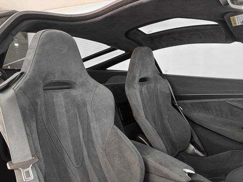 Used 2019 McLaren 720S Performance image 27