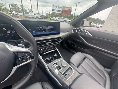 Used 2025 BMW 430i Convertible w/ Premium Package RWD image 18