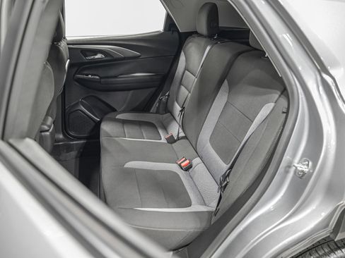 Used 2021 Chevrolet TrailBlazer LT image 29