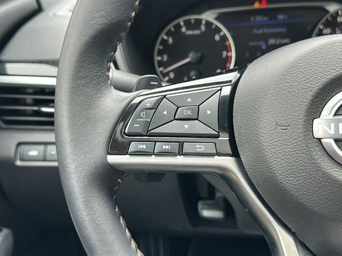 Certified 2023 Nissan Altima 2.5 SR w/ SR Premium Package AWD/4WD image 16