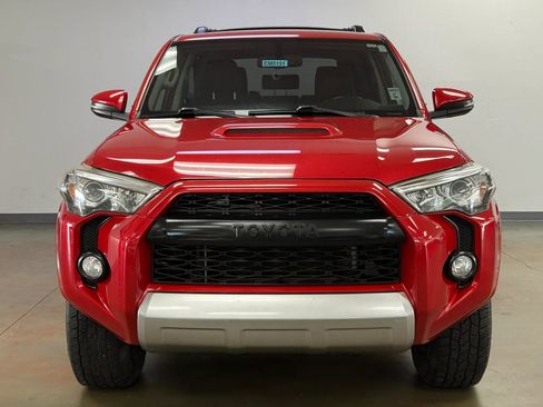 Used 2019 Toyota 4Runner TRD Off-Road Premium AWD/4WD image 3