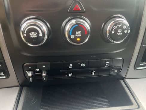 Used 2023 RAM 1500 Express w/ Wheel & Sound Group AWD/4WD image 20