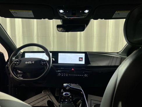 Used 2024 Kia EV6 GT-Line image 17