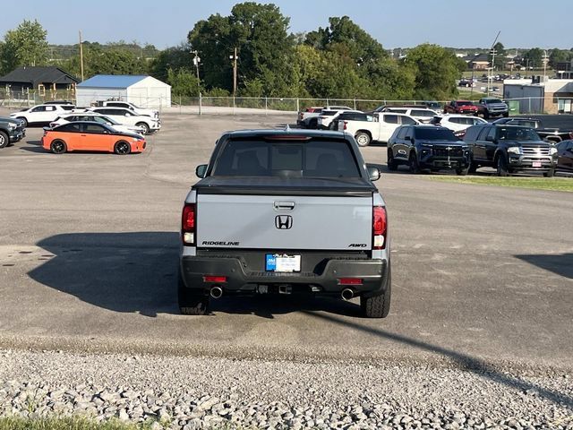 Used 2022 Honda Ridgeline Black Edition image 4