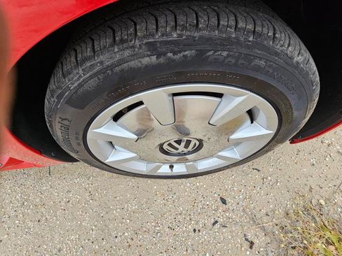 Used 2015 Volkswagen Beetle 1.8T image 23