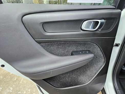 Certified 2023 Volvo C40 P8 Recharge Plus w/ Protection Package Premier AWD/4WD image 16
