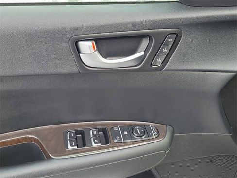 Used 2018 Kia Optima EX image 7