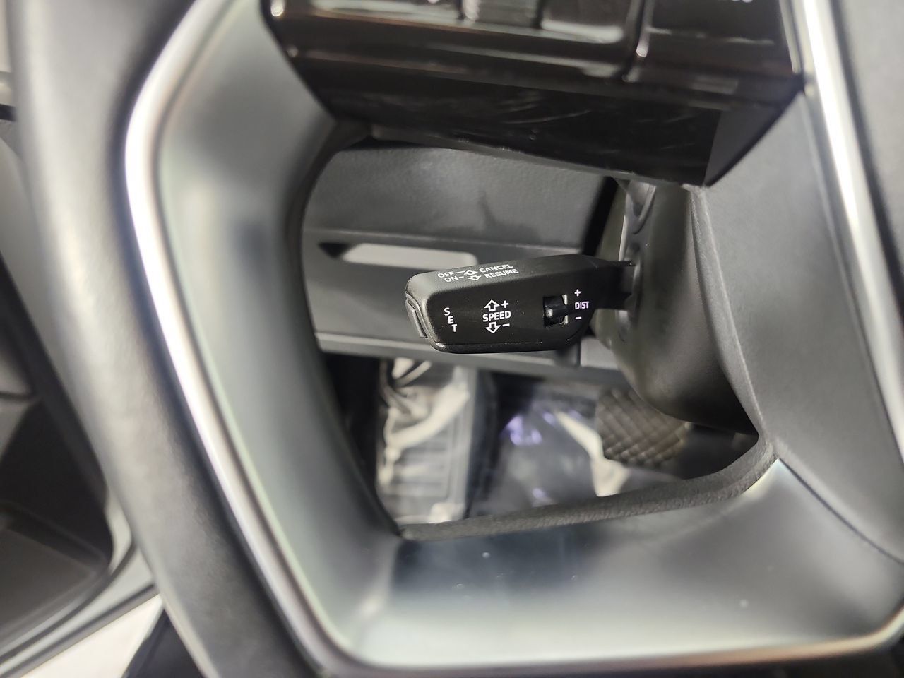 Used 2024 Audi Q8 e-tron Premium Plus w/ Premium Plus Package AWD/4WD image 23