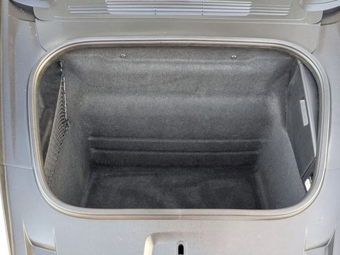 Used 2024 Porsche 911 Carrera image 26