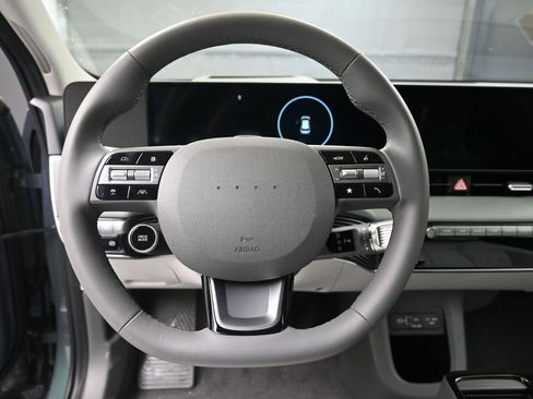 Used 2025 Hyundai Ioniq 5 Limited image 23