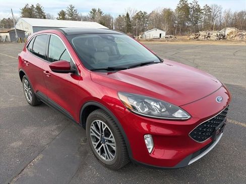 Used 2020 Ford Escape SEL image 7