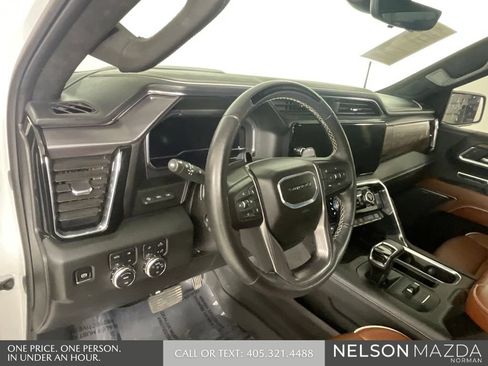 Used 2025 GMC Sierra 1500 Denali Ultimate AWD/4WD image 31