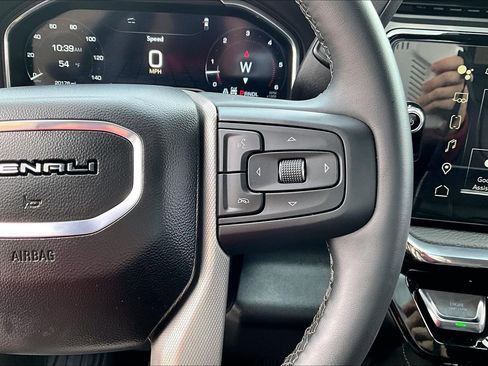 Used 2024 GMC Sierra 2500 Denali w/ Denali Reserve Package AWD/4WD image 21