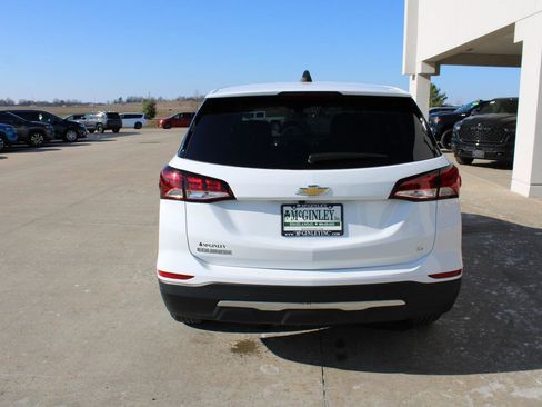 Used 2024 Chevrolet Equinox LT image 8