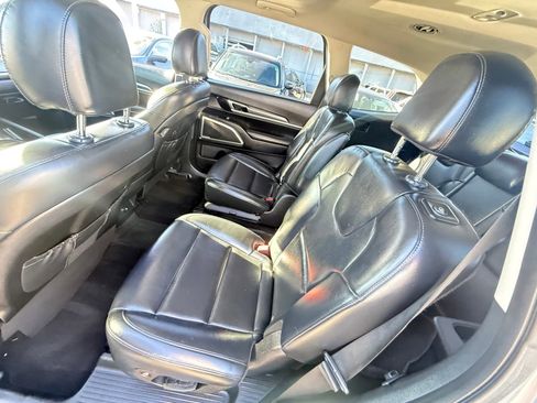 Used 2021 Kia Telluride S image 15