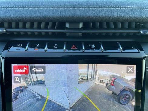 Used 2023 Jeep Grand Cherokee Limited w/ Luxury Tech Group II image 22