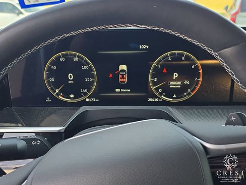 Used 2025 INFINITI QX80 Pure RWD image 18
