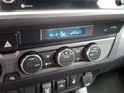 Used 2023 Toyota Tacoma TRD Off-Road AWD/4WD image 20