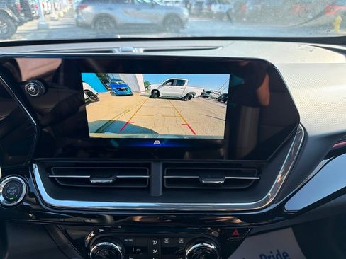 New 2026 Chevrolet Trax RS w/ Sunroof Package FWD image 23