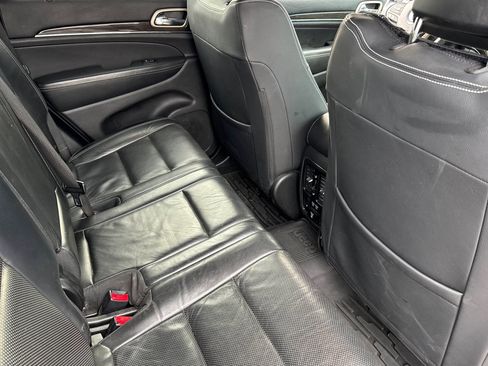 Used 2016 Jeep Grand Cherokee Overland image 30