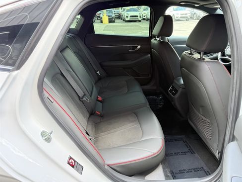 Used 2021 Hyundai Sonata SEL Plus w/ Tech Package FWD image 16