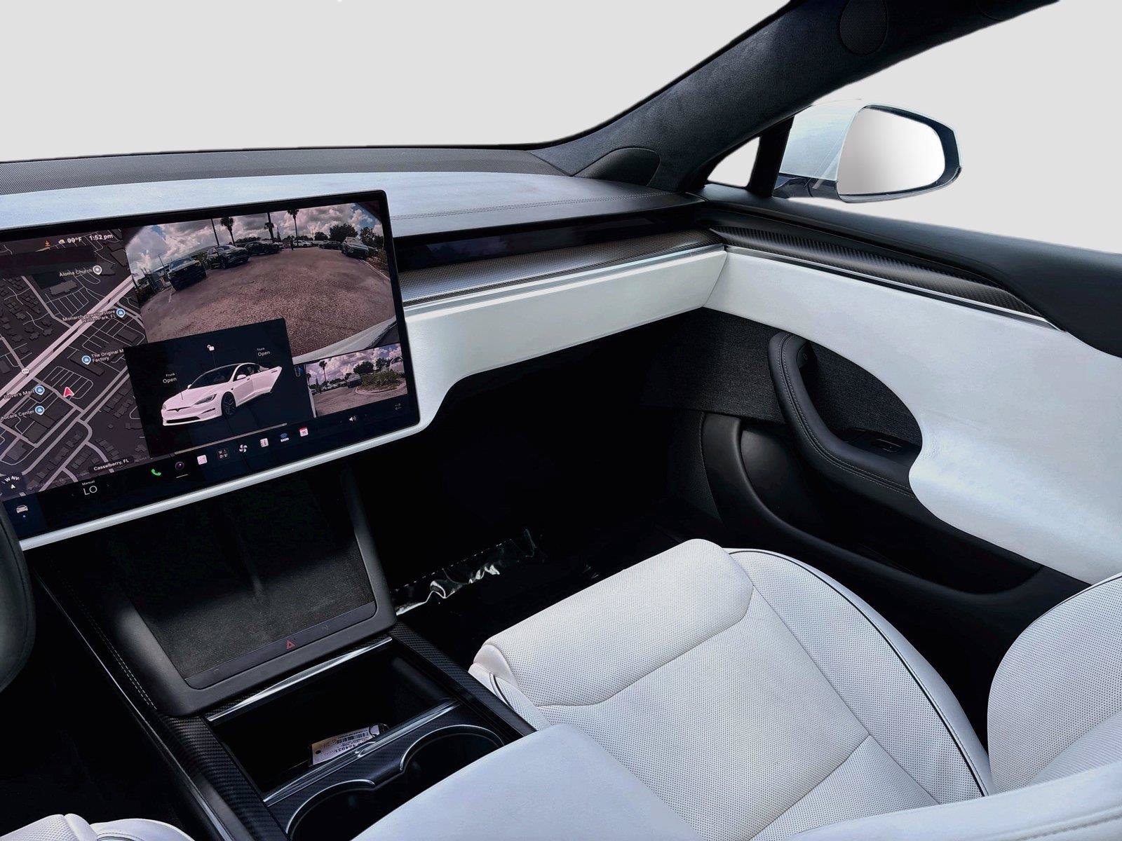 Used 2022 Tesla Model S Plaid AWD/4WD image 23