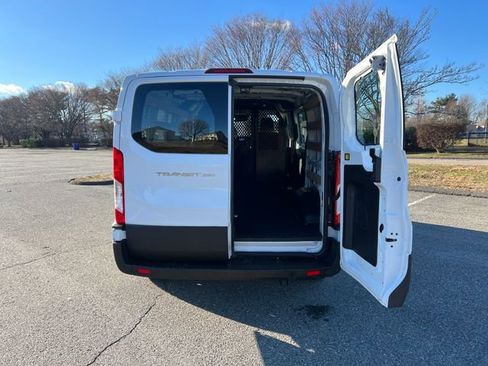 Used 2024 Ford Transit 250 Low Roof w/ Exterior Upgrade Package image 25