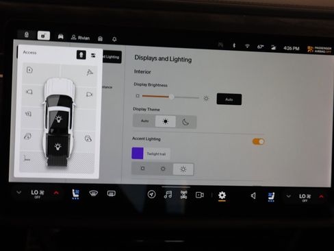 Used 2022 Rivian R1T Adventure image 22