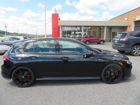 Used 2024 Volkswagen GTI SE image 2